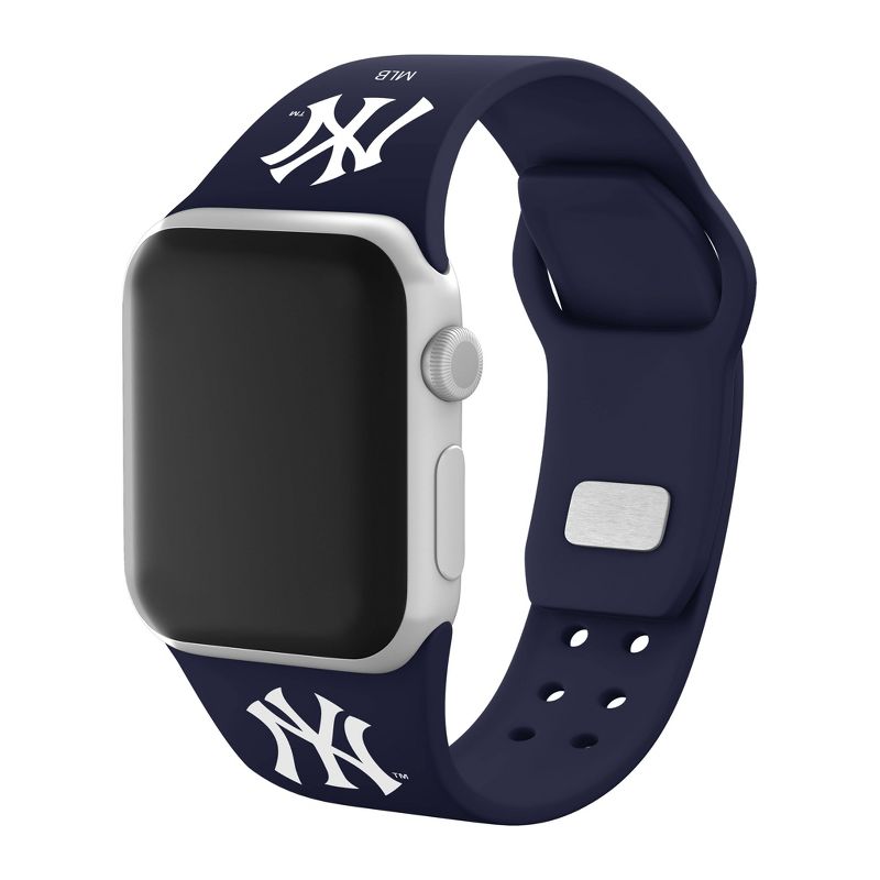 MLB New York Yankees Apple Watch Compatible Silicone Band - Blue
, 1 of 4