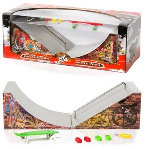 Grip and Tricks - RAMPS FOR FINGER SKATE - QUATERPIPE - Fingerboard - Penny Board : Dimensions: 28 X 12 X 10 cm - 1 of 3