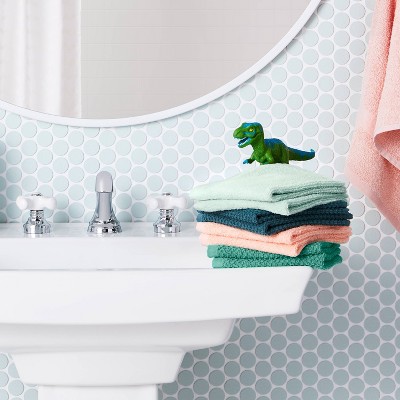 Kids’ Bath Towels : Target