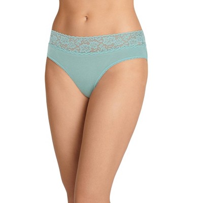 Jockey Women's Underwear Cotton Stretch Lace Thong, Holly Jolly Trees, XS :  : Clothing, Shoes & Accessories