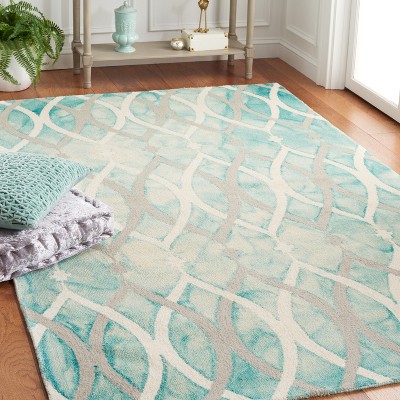Lush Green Hand-Tufted Wool 5' Square Area Rug