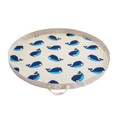 3 Sprouts Childrens Convertible Toy Storage Bag and Portable Round Tummy Time Play Mat with Handles, Blue Whale Pattern
