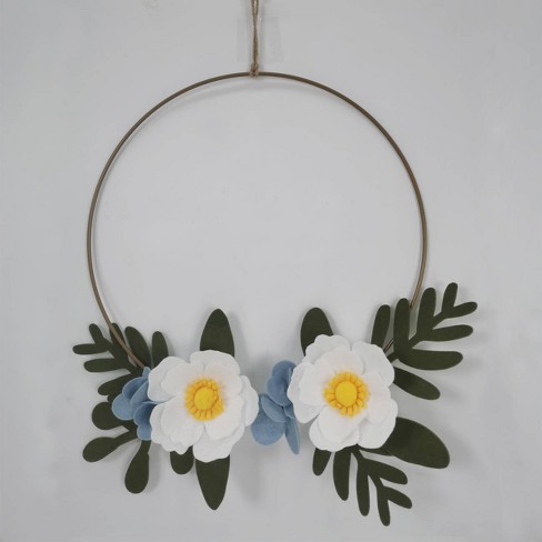 Easy Felt Flower Wreath – Mary Martha Mama