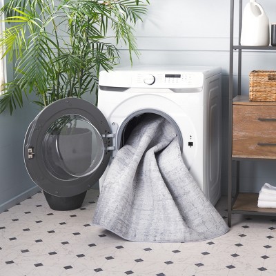 Light Grey Polyester Machine Washable Area Rug 3' x 5'