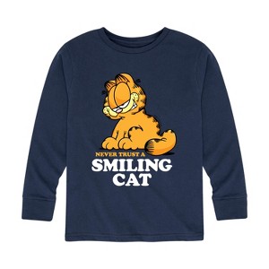 Boys' - Garfield - Never Trust Smiling Cat Long Sleeve Graphic T-Shirt - 1 of 4