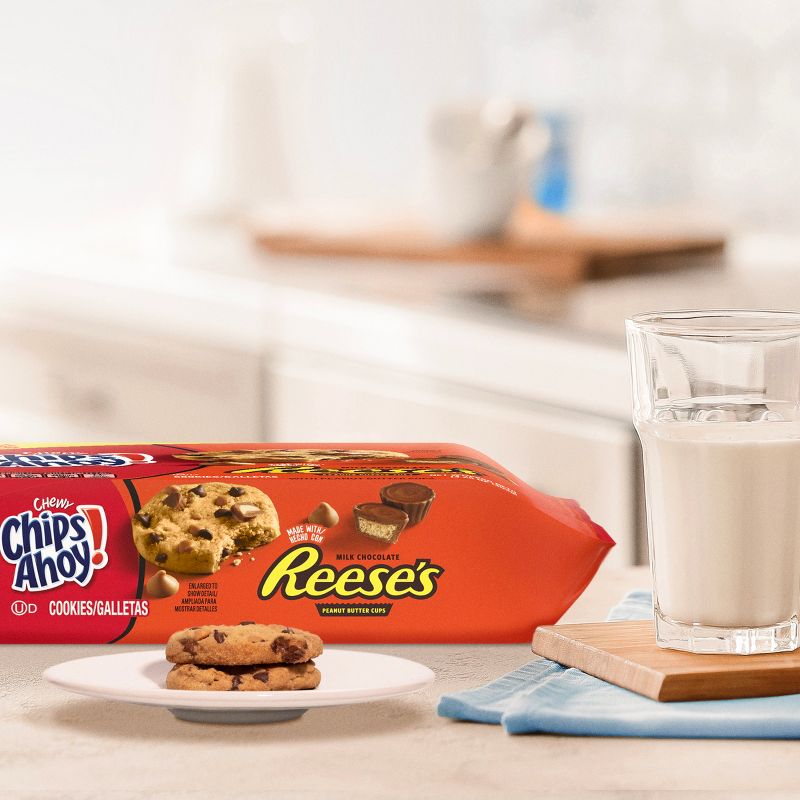Chips Ahoy! Chewy Chocolate Chip Cookies With Reese's Peanut Butter Cups - 9.5oz, 5 of 14