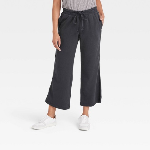 Women's High-Rise Knit Flare Pull-On Pants - Universal Thread™ - image 1 of 3