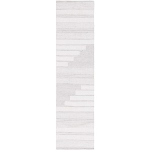 Kilim KLM448 Hand Woven Rugs - Safavieh - 1 of 4