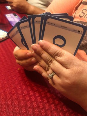 What Do You Meme? New Phone Who Dis? Family Card Game