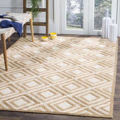 Natural Ivory Geometric Handmade Jute Area Rug, 4' x 6'