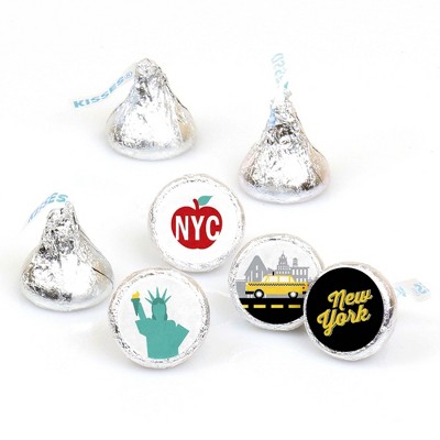 Big Dot of Happiness NYC Cityscape - New York City Party Round Candy Sticker Favors - Labels Fit Hershey's Kisses (1 sheet of 108)