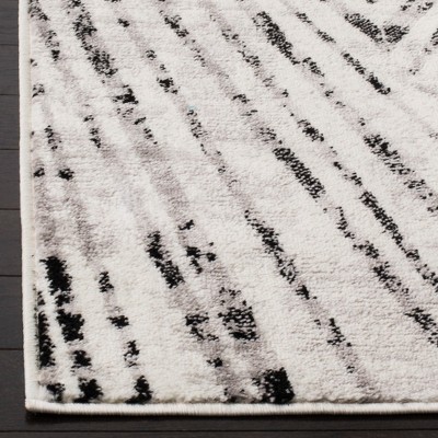 Hand-Knotted Gray Medallion Synthetic 59" Round Rug