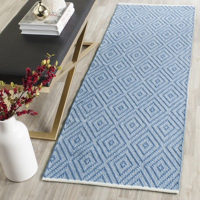 Coastal Charm Blue/Ivory Cotton Flat Woven Runner Rug - 2'3" x 7'0"