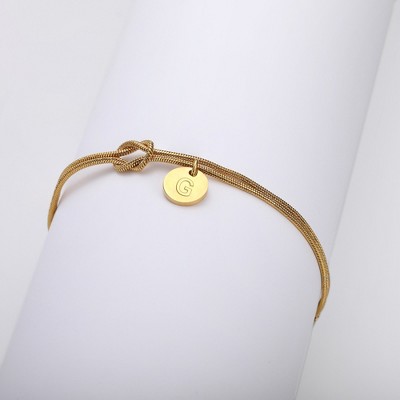 Turandoss Dainty Gold Initial Charm Bracelets for Women Girls - Gold Jewelry for women, Birthday Gifts for Teen Girls, Trendy Stuff