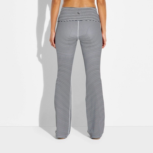 Leggings acampanados mini con dobladillo reversible para mujer - JoyLab™ 3