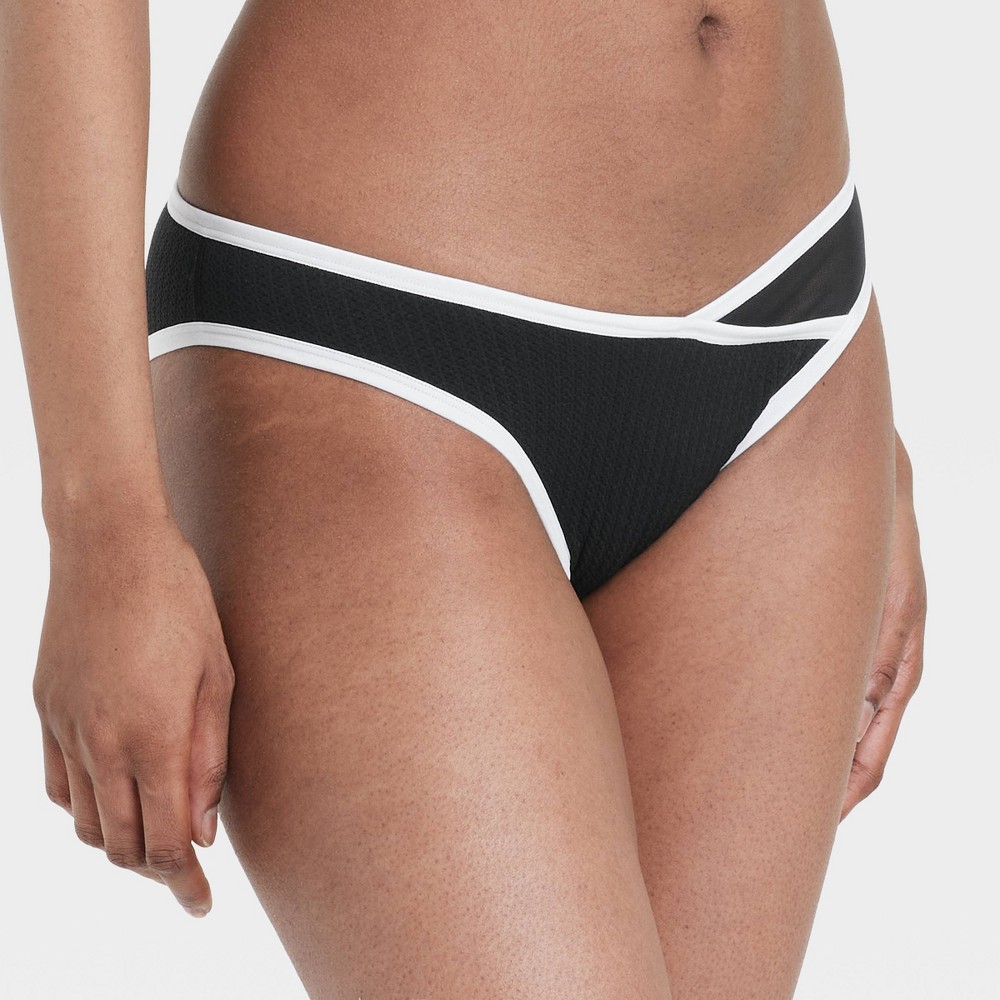 Women's Contrast Trim Cheeky Underwear - Colsie™ Black Medium