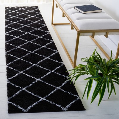 Black and White Geometric Shag Runner Rug, 2' x 9'