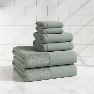 Ultra-Soft Cotton and Modern Linen-Like Border Bath Towels - Great Bay Home - 1 of 4