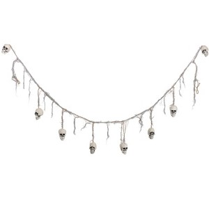 HalloweenCostumes.com  Skull Garland Halloween Decoration, Gray/Brown - 1 of 4