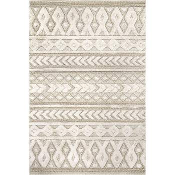 nuLOOM Rebecca High Low Textured Shaggy Area Rug