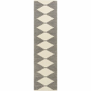 Hauteloom Walkerston Hand Tufted Wool Rug - 1 of 4