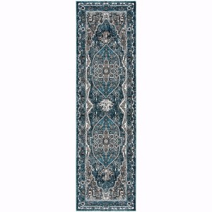 Vintage Hamadan VTH210 Power Loomed Area Rug  - Safavieh - 1 of 4