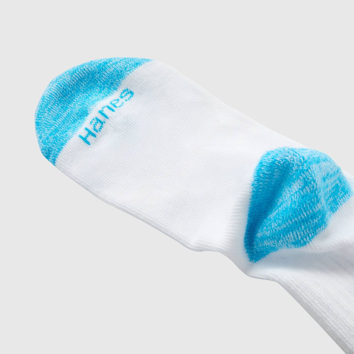 Hanes Girls' 10pk Cool Comfort Crew Socks White - thumbnail 3