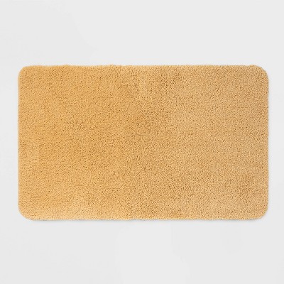 yellow bath mat