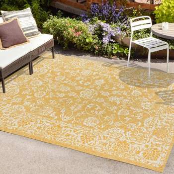 Tela Bohemian Inspired Textured Weave Floral Indoor/Outdoor Area Rug - JONATHAN Y