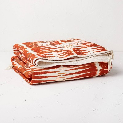 Full/Queen Printed with Fringe Groove Print Quilt White/Burnt Orange - Opalhouse™ designed with Jungalow™: Polyester Backing, Cotton Fill