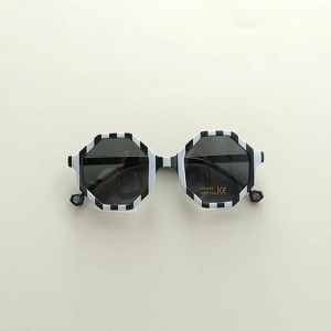 MyKids-Usa Kids Various Style Fashion Polygon Frame Sunglasses - 1 of 4