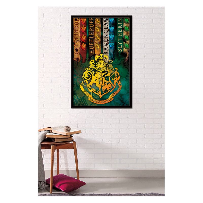 Harry Potter - Crests Framed Poster Trends International, 4 of 7