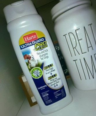 Hartz flea outlet and tick shampoo