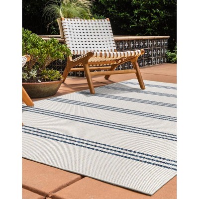 5' x 7' Blue Stripe Synthetic Outdoor Rug