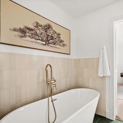 Guest review image 1 of 1, zoom in
