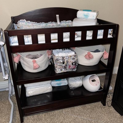 Delta children wilmington changing table best sale with pad