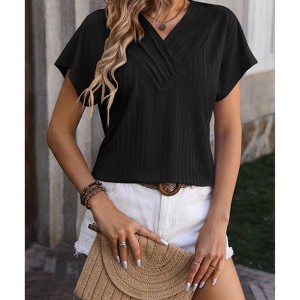 Women's Summer Shirt V-Neck Chain Shirt Short Sleeved T-Shirt for Women - 1 of 4