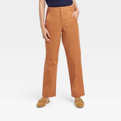 brown pants