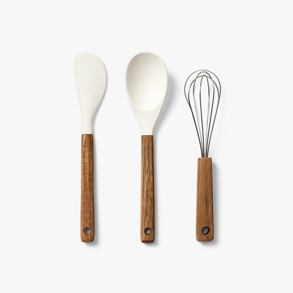 Assorted Items Of Whisk, Spatula and Spoon 