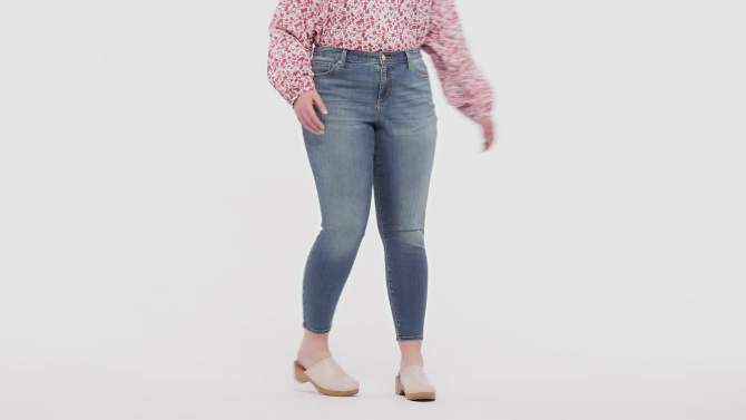Women's Mid-Rise Curvy Fit Skinny Jeans - Universal Thread™ Medium Wash, 2 of 9, play video