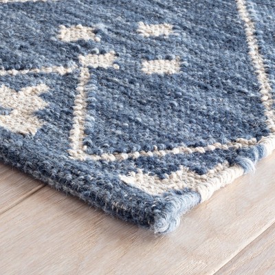 Indigo and White Diamond Pattern Wool Rug 2' x 3'
