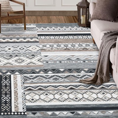 2x6 FT Vintage Patchwork Runner Rug,Washable Grey Non-Slip Geometric Carpet, Stain-Resistant Indigenous Soft Low-Pile Foldable Floor Mat