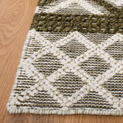 Ivory and Dark Green Hand-Knotted Wool Rectangular Area Rug, 5' x 8'