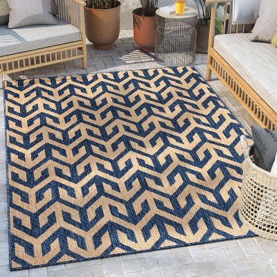 Reversible Easy-Care Blue Synthetic 5' x 7' Indoor/Outdoor Rug