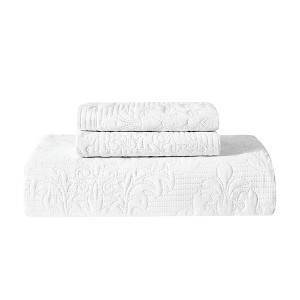 Resenkos  Quilt Queen Size - Damask Ultrasonic Summer Bedspread Queen, Soft Lightweight Coverlet Bedding Set, 3 Pieces (1 Quilt, 2 Pillow Shams) - 1 of 4