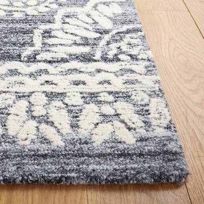 Gray and Ivory Hand-Tufted Wool Area Rug, 3' x 5'