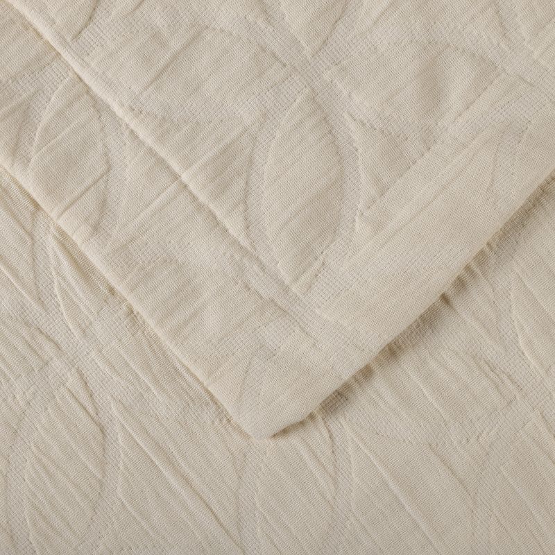 Classic Cotton Matelasse Jacquard Geometric Circle Bedspread Set by Blue Nile Mills, 3 of 8
