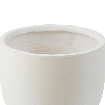 White Round Magnesium Oxide Outdoor Planter 17.2"