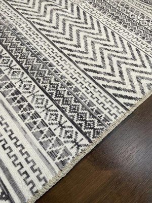 nuLOOM Kira Machine Washable Tribal Geometric Area Rug, Grey, 8x10 ft