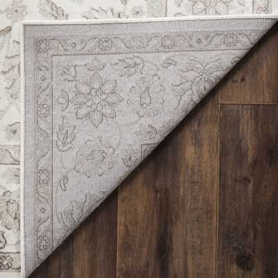 Hand-Knotted Silver Viscose Rectangular Area Rug 4'x5'3"